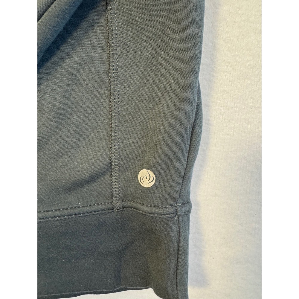 Athleisure Basic Apana Utility Pocket Hoodie Wome… - image 5